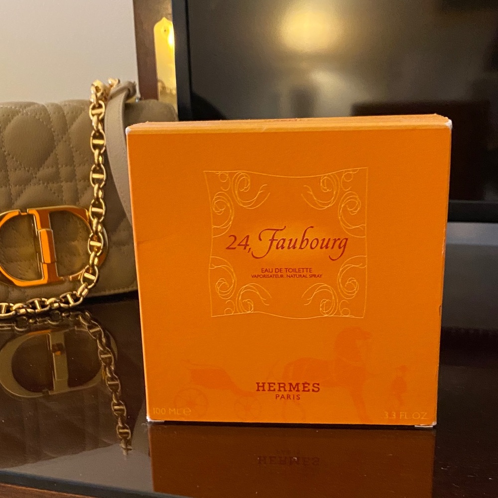 Hermes 24 Faubourg Eau de Toilette in Vibrant Orange